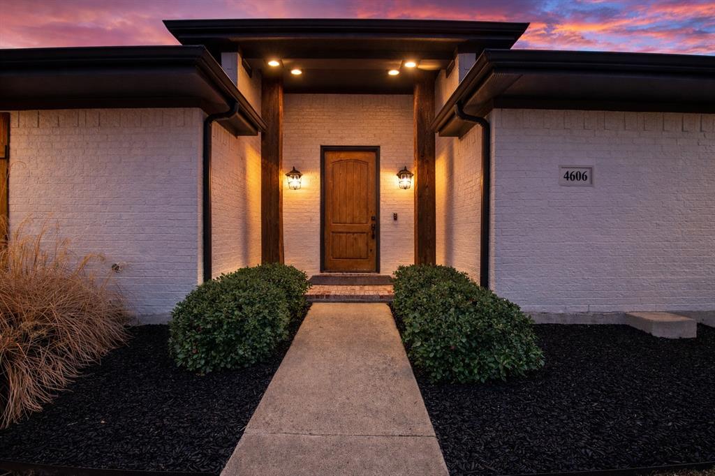 4606 Westlake Drive