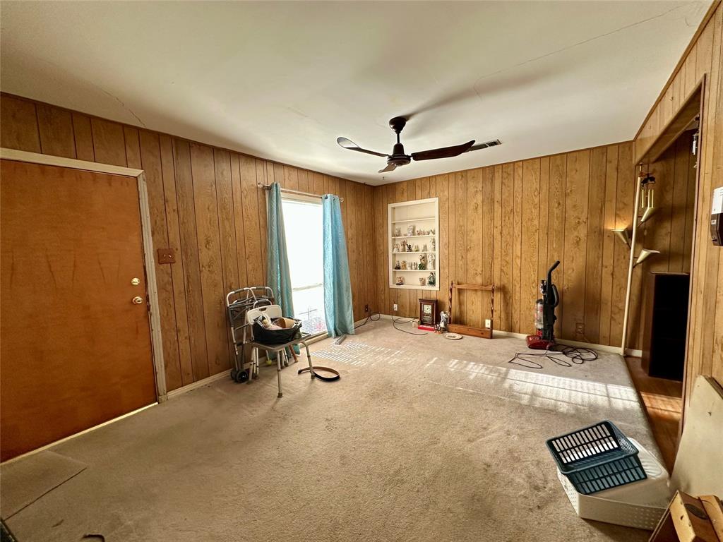 Garth Ennis - Residential