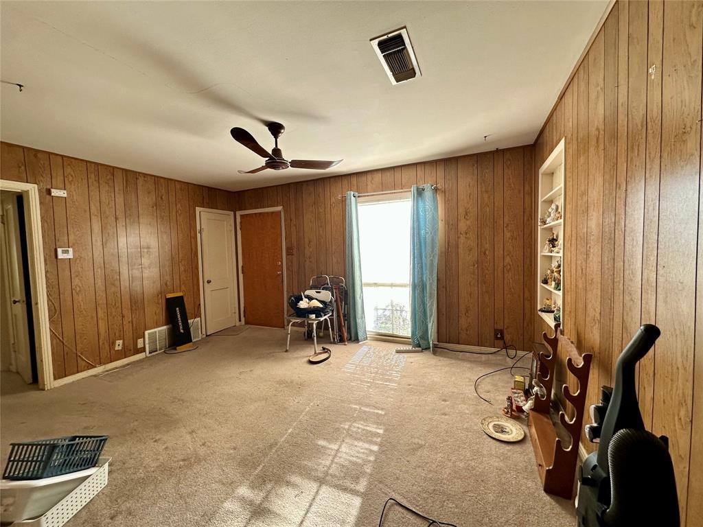 Garth Ennis - Residential