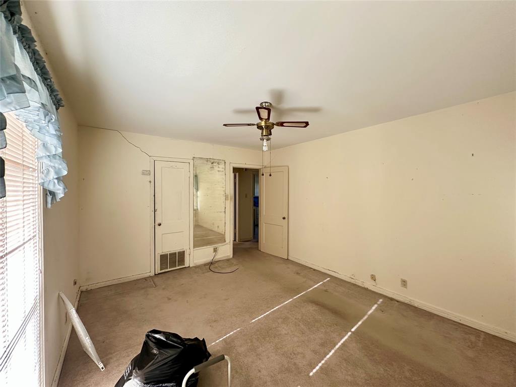 Garth Ennis - Residential