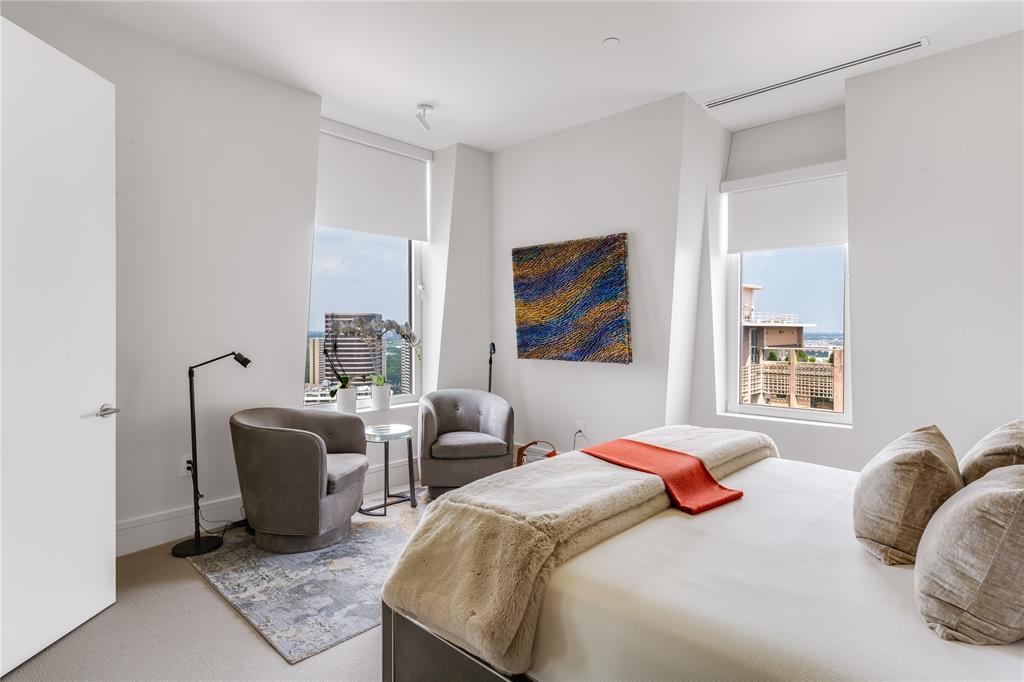 Vendome On Turtle Creek Condo - Residential