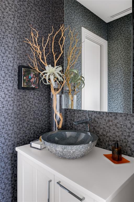 Vendome On Turtle Creek Condo - Residential