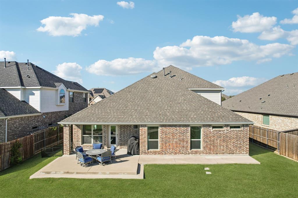 Valencia on the Lake - Residential