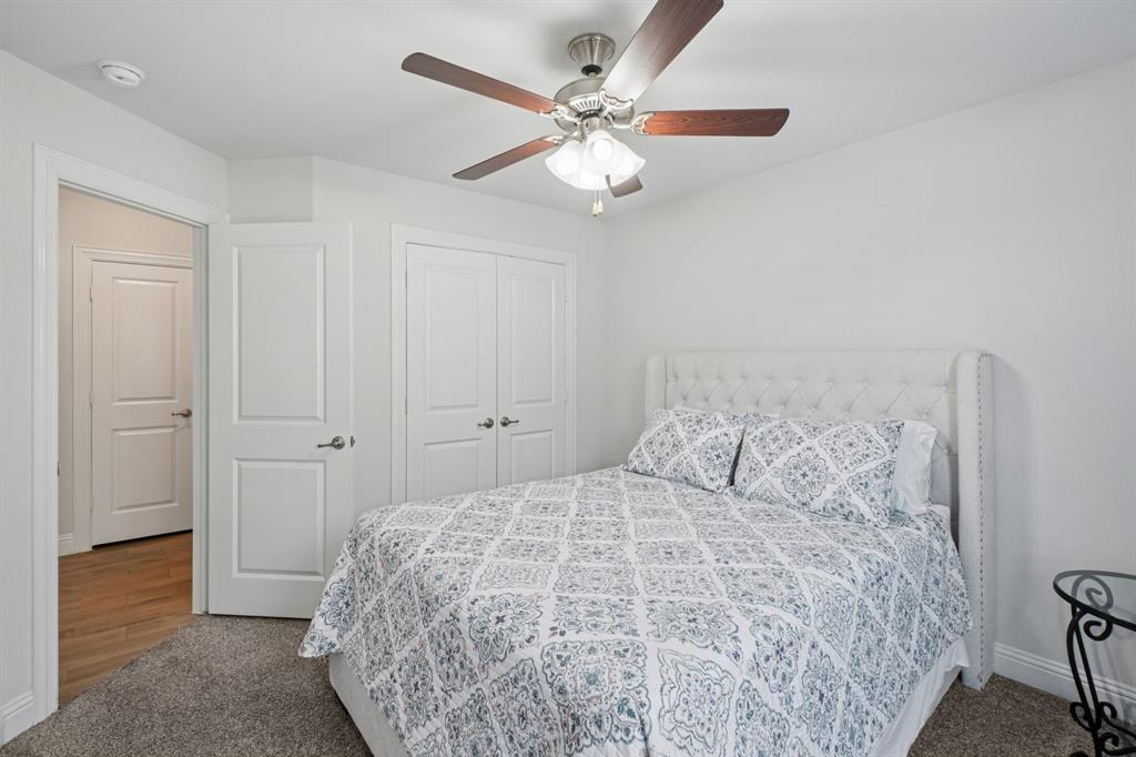 Valencia on the Lake - Residential