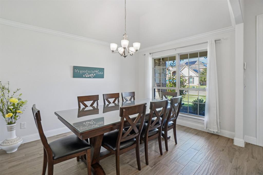 Valencia on the Lake - Residential