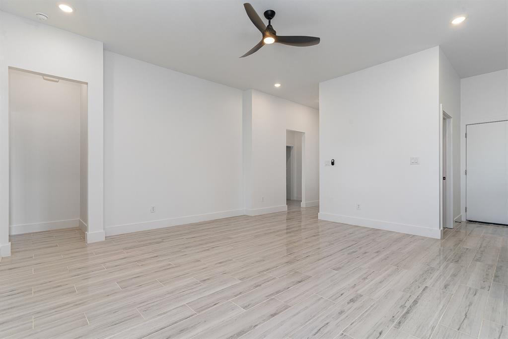 Little Frank Sub - Residential Lease