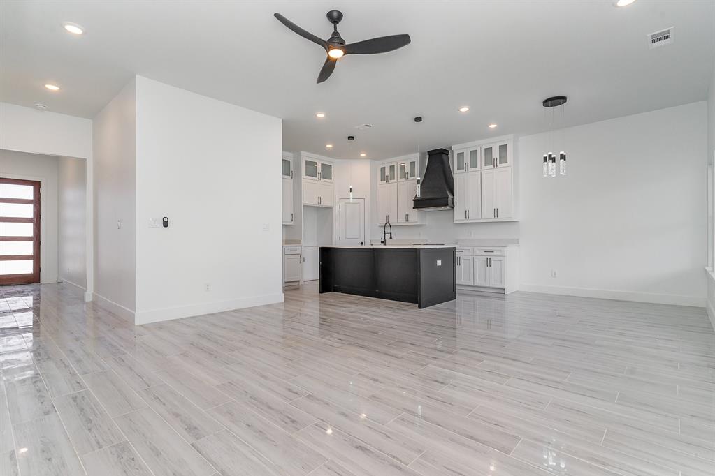 Little Frank Sub - Residential Lease