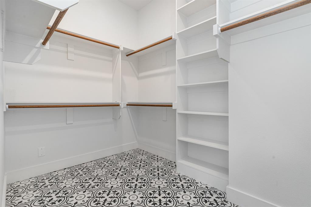 Little Frank Sub - Residential Lease