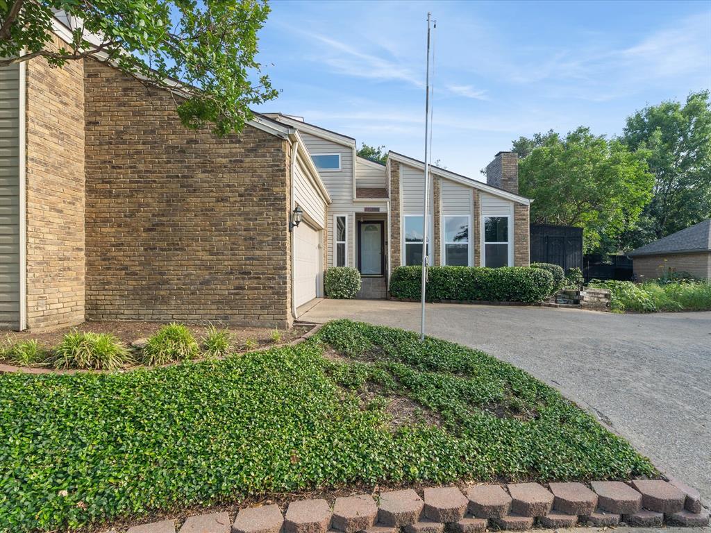 2812 Prescott Drive