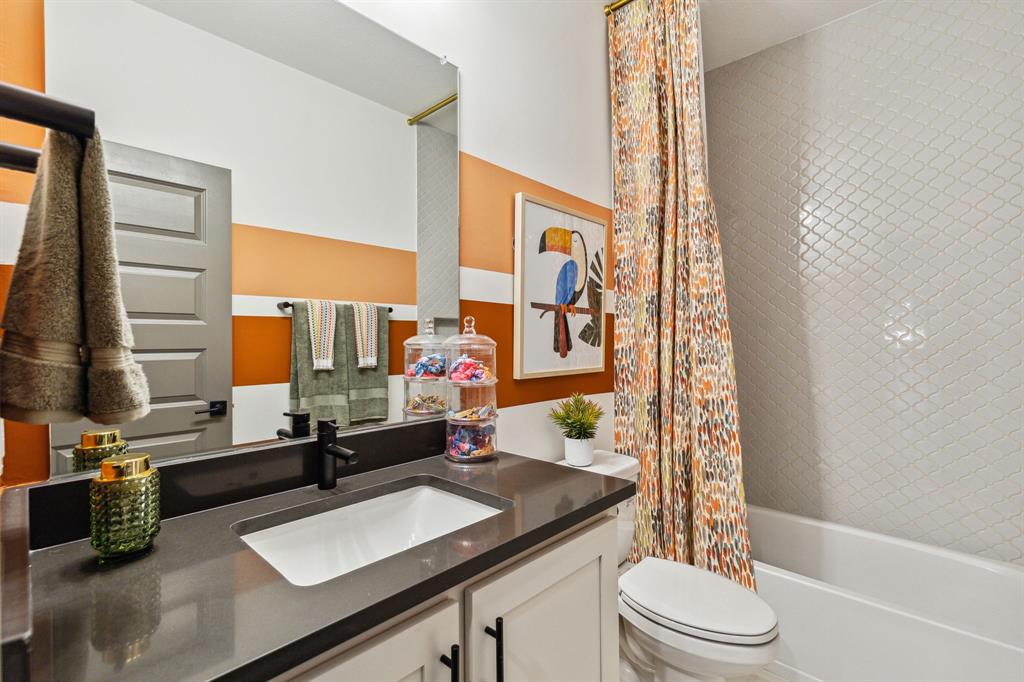 Mantua - Residential