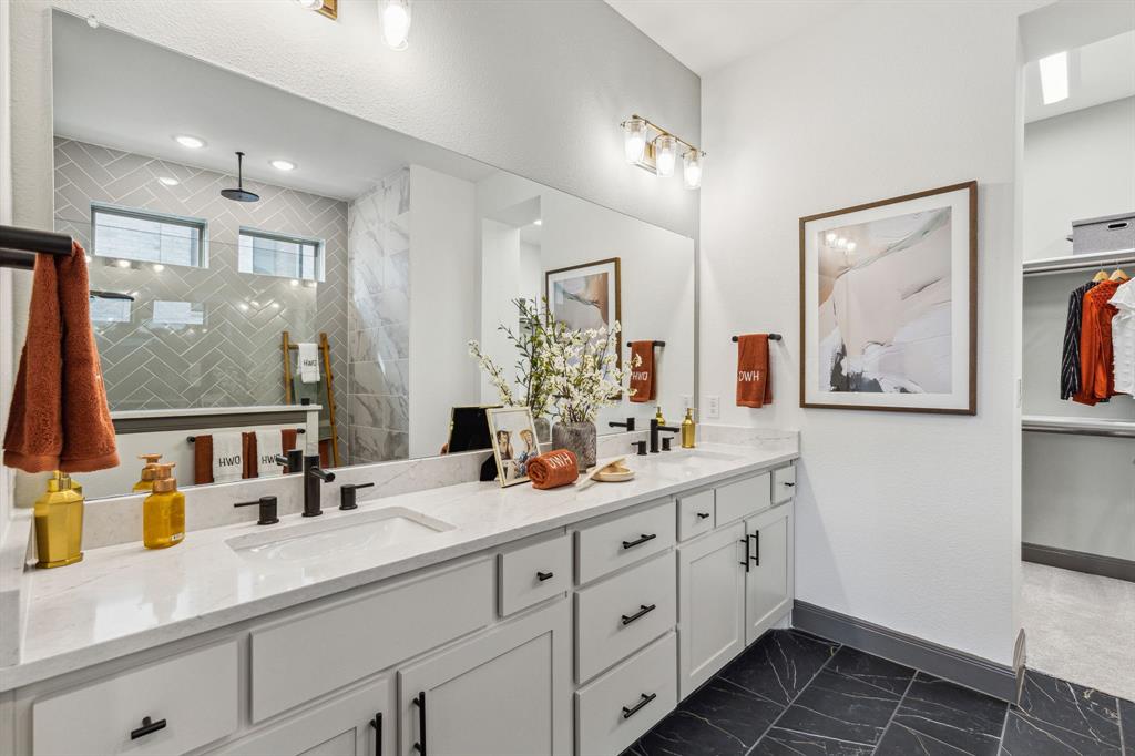 Mantua - Residential