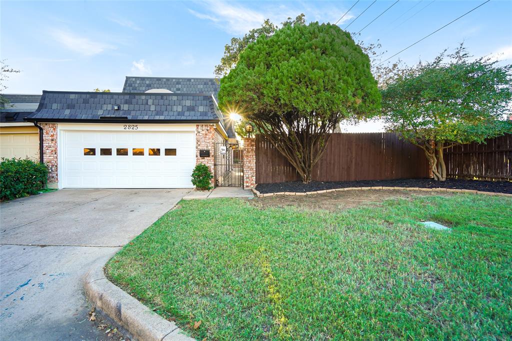 2825 Summit View Drive