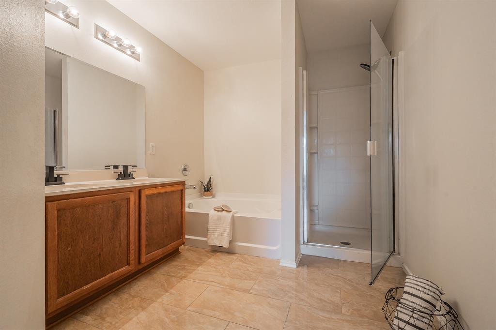 Harriet Creek Ranch Ph V - Residential