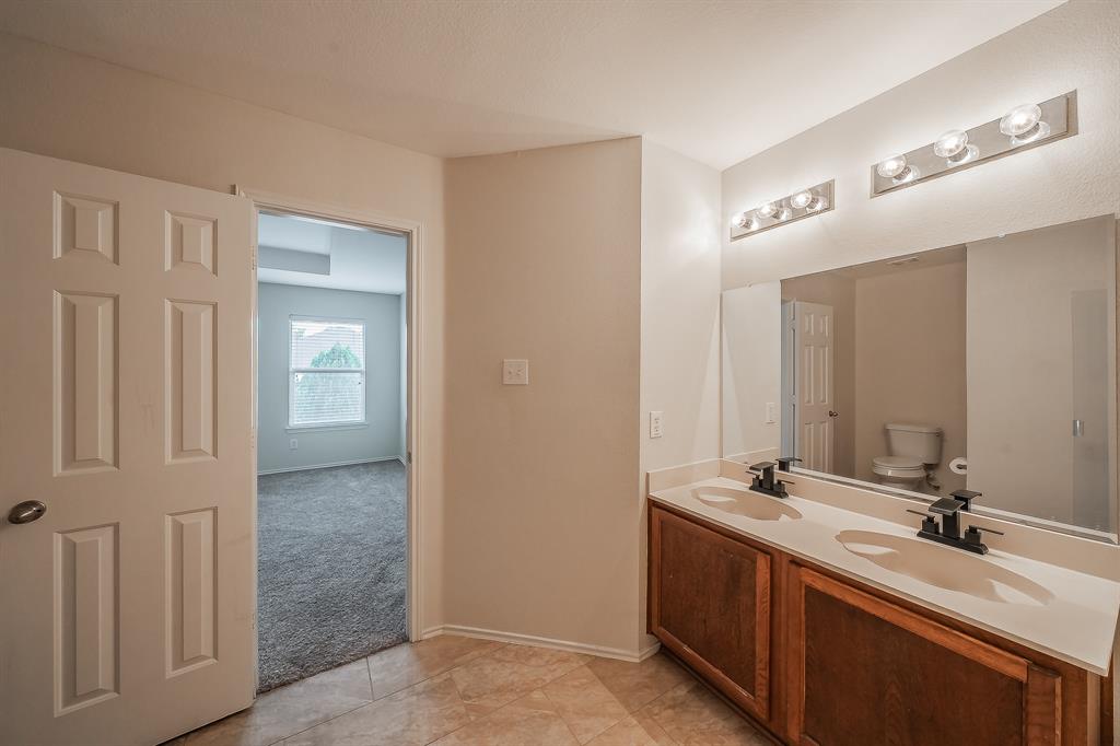 Harriet Creek Ranch Ph V - Residential