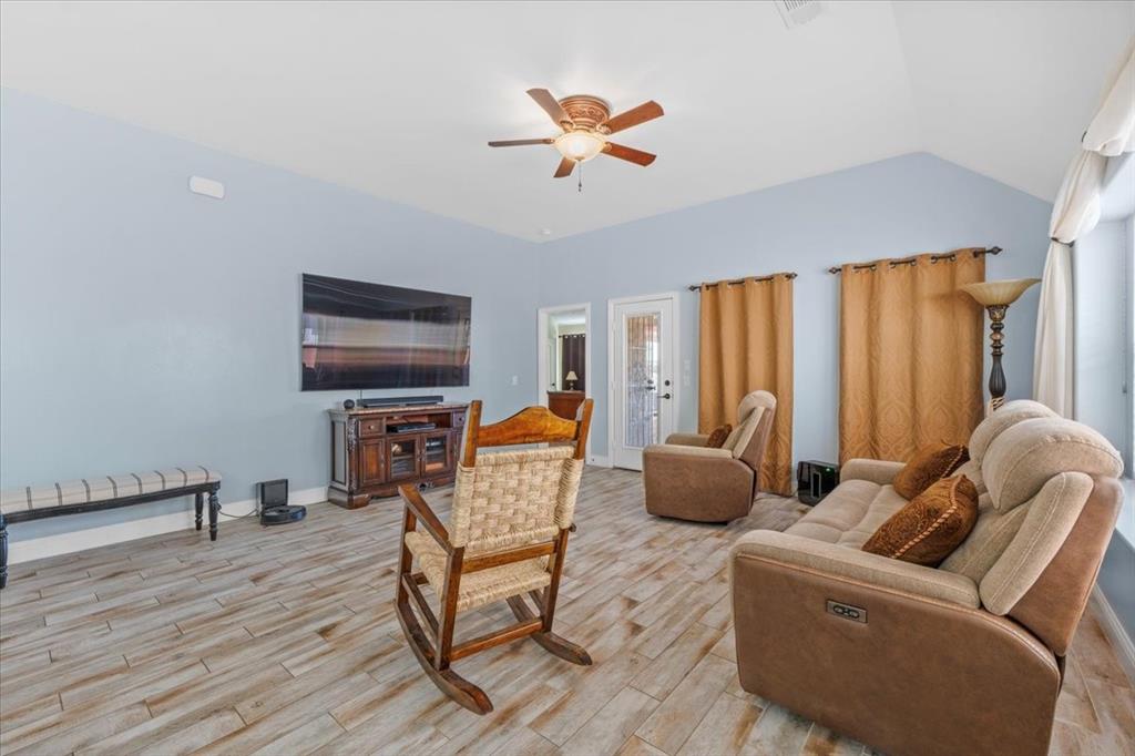 Live Oak Crk Ph 3 - Residential