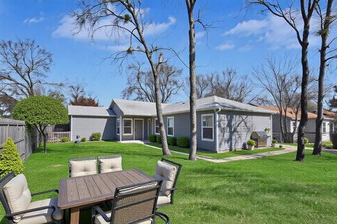 6205 Lovett Avenue Dallas TX 75227