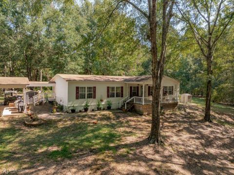 A home in Elm Grove