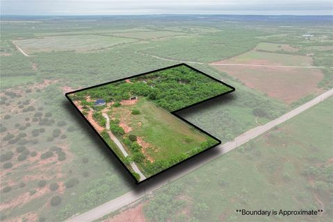 Photo of 2309 County Road 175, Lawn, TX 79530 (MLS # 21257898)
