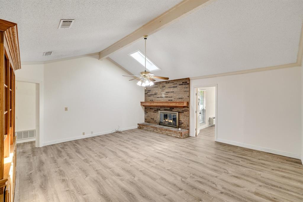 Fort Worth, Texas 76179, United States, 4 Bedrooms Bedrooms, ,3 BathroomsBathrooms,Residential,Active,168643