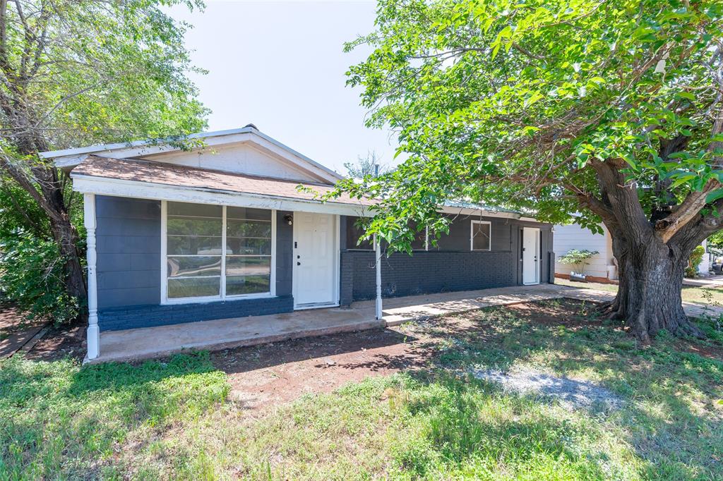 5131 Encino Road
