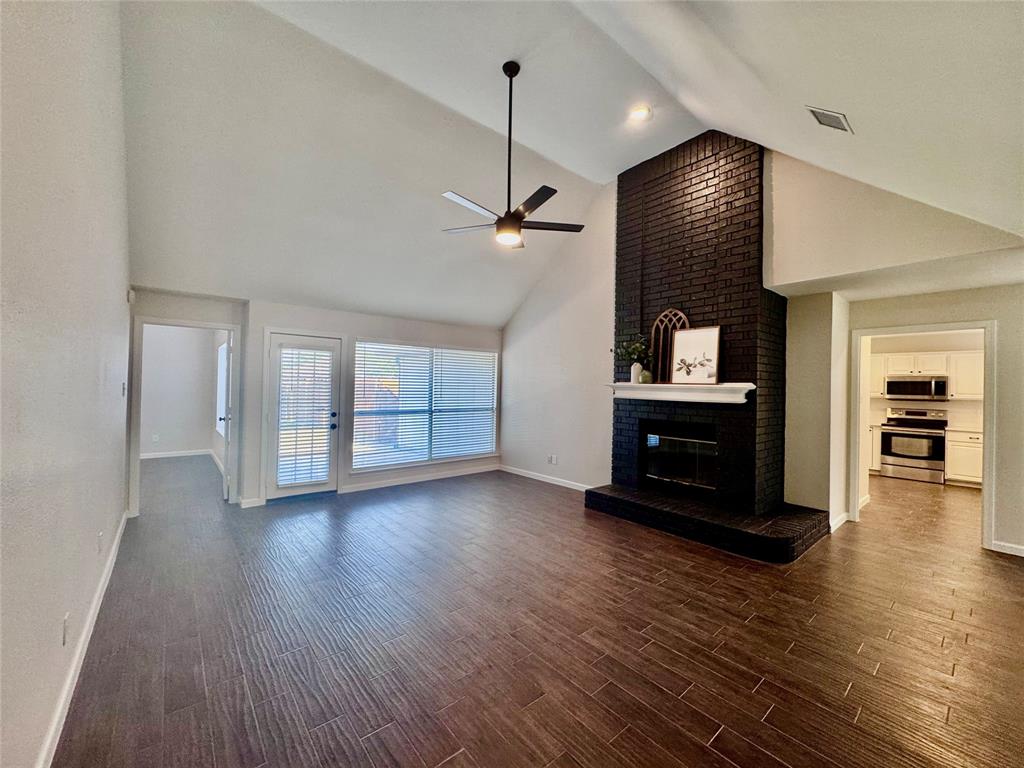 425 N Gaston Drive
