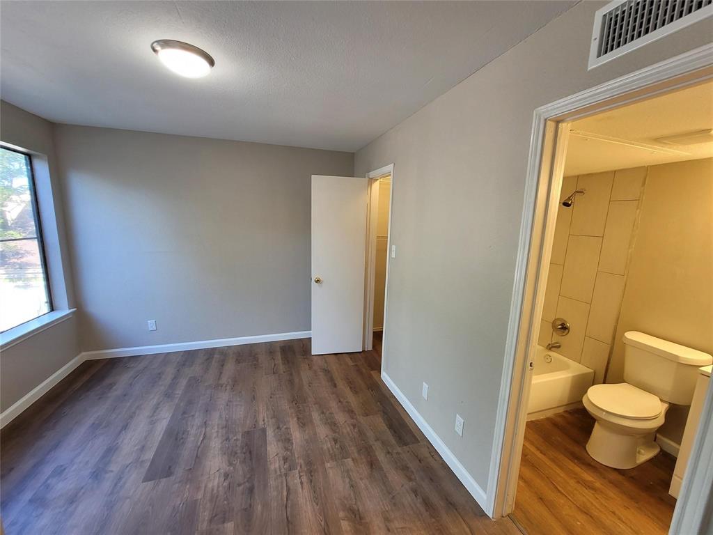 9815 Walnut Street 304