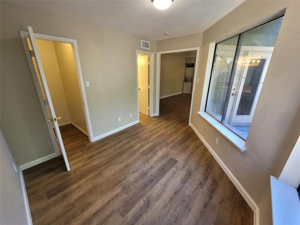 9815 Walnut Street 304