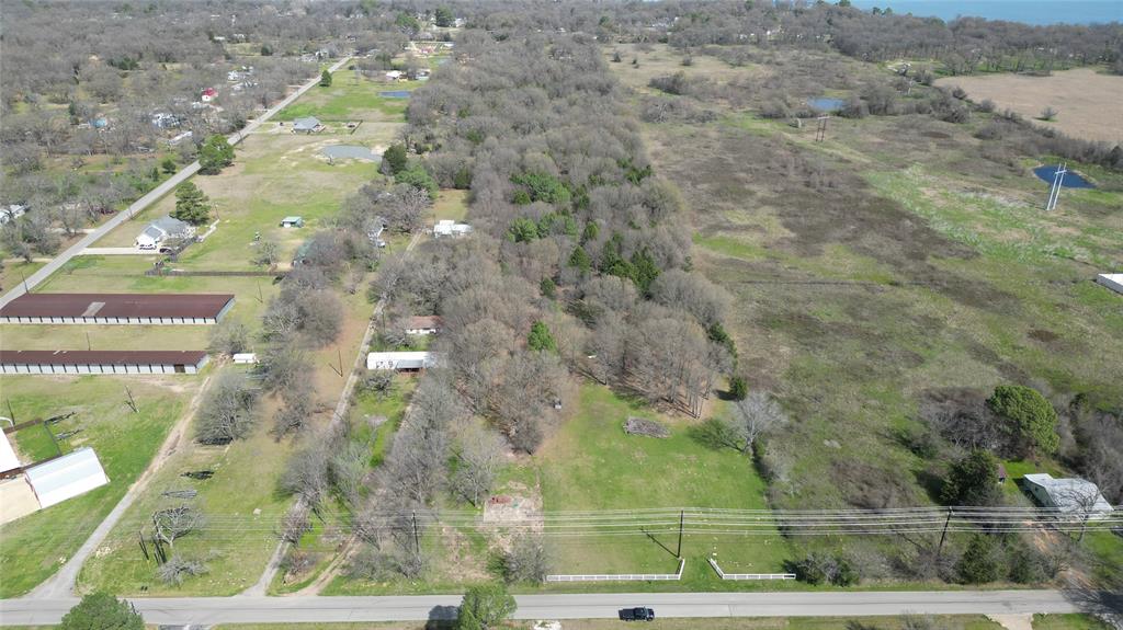 212 E Will White Road