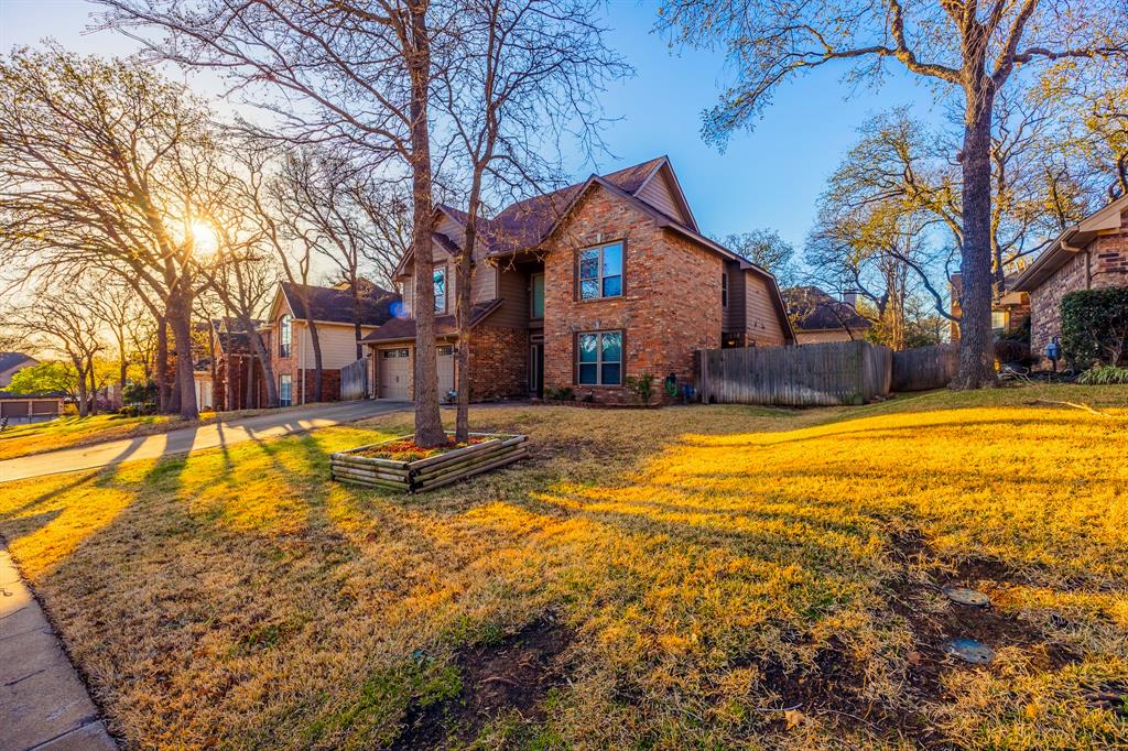 1805 Rolling Ridge Drive