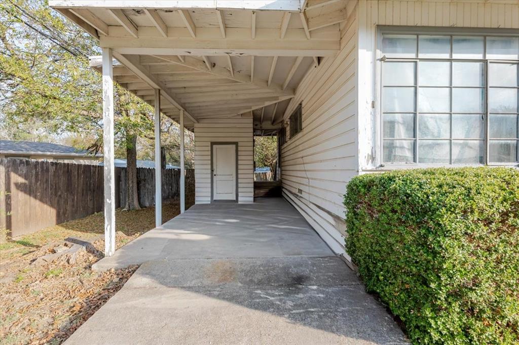 Country Club Heights - Residential