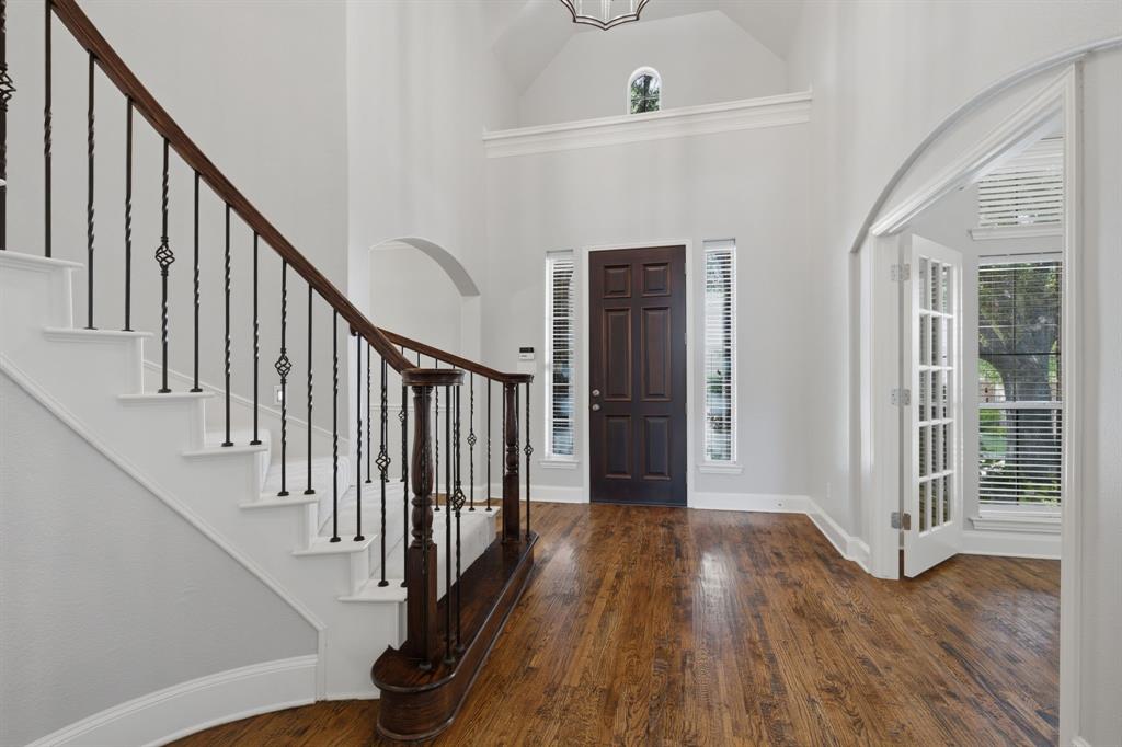 2015 Midhurst Drive