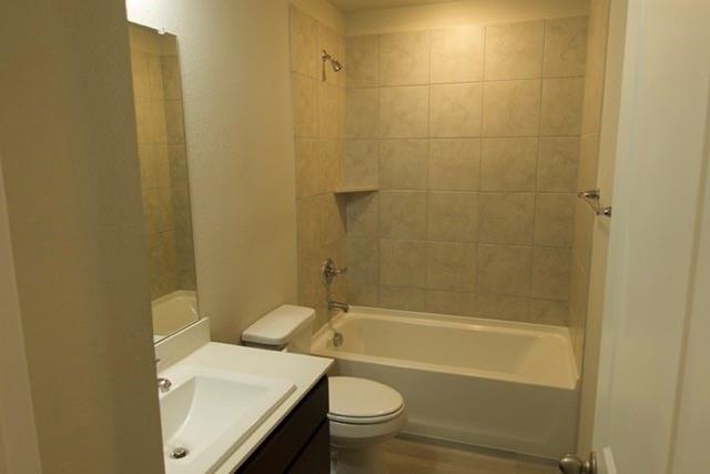 Brentwood Place - Residential