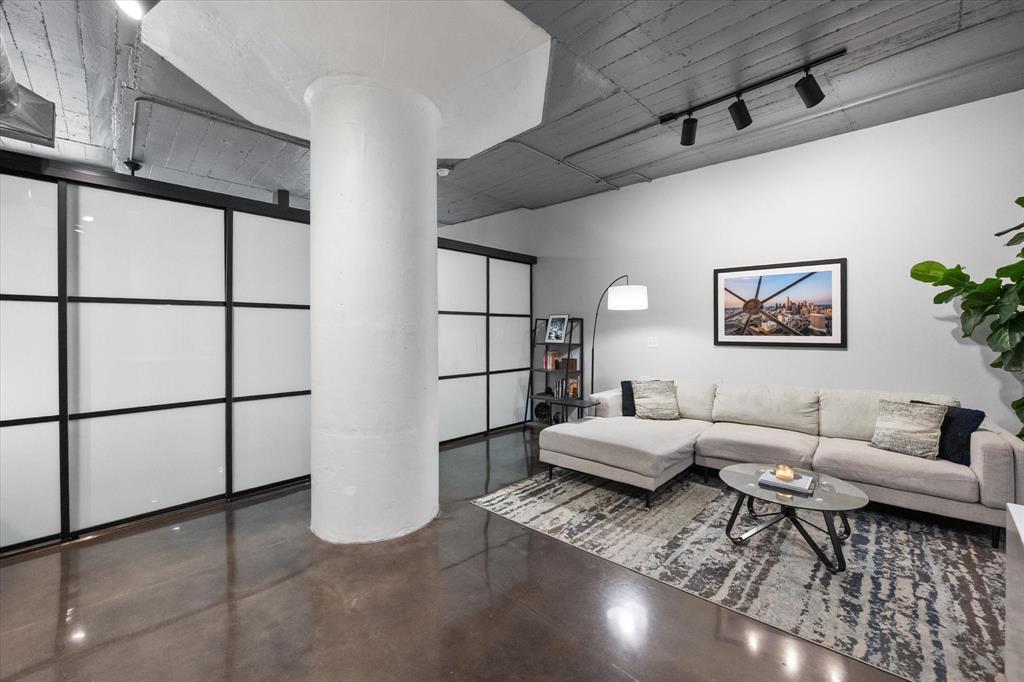 Soco Urban Loft Condo - Residential