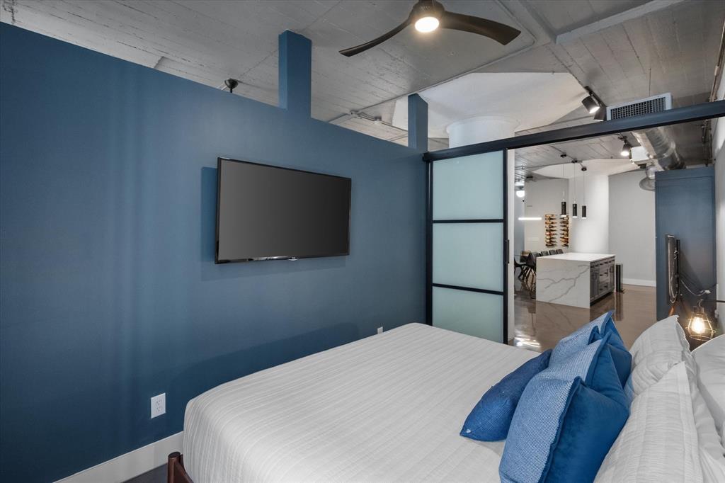 Soco Urban Loft Condo - Residential