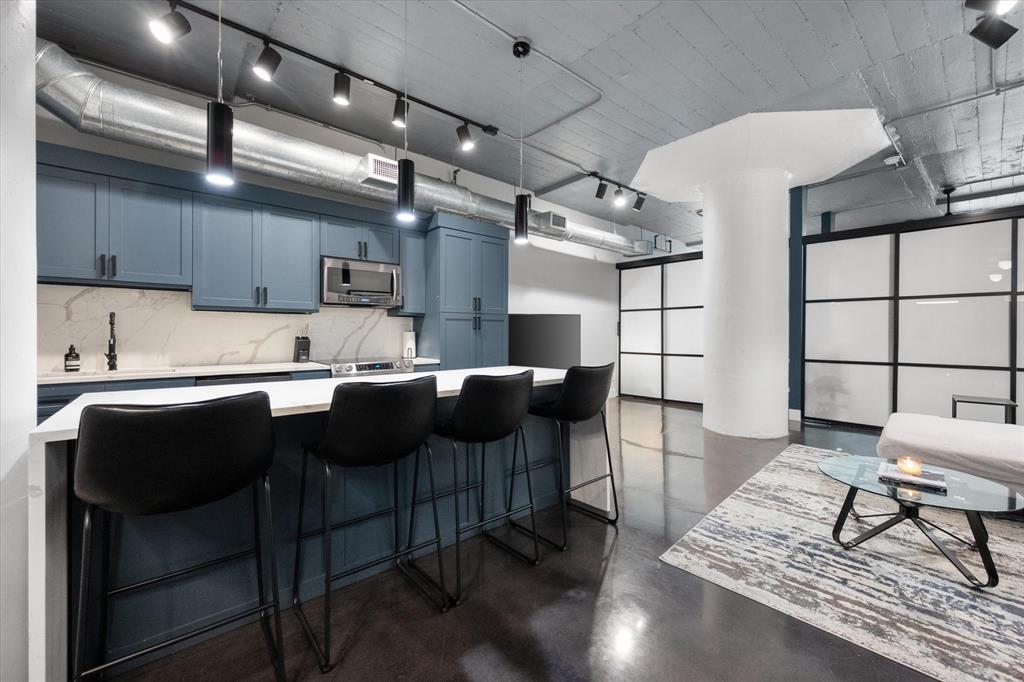 Soco Urban Loft Condo - Residential