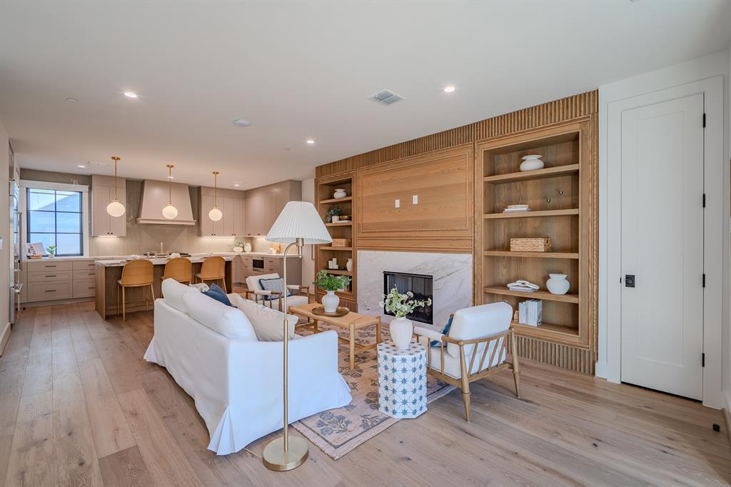 4114 Emerson Avenue 3