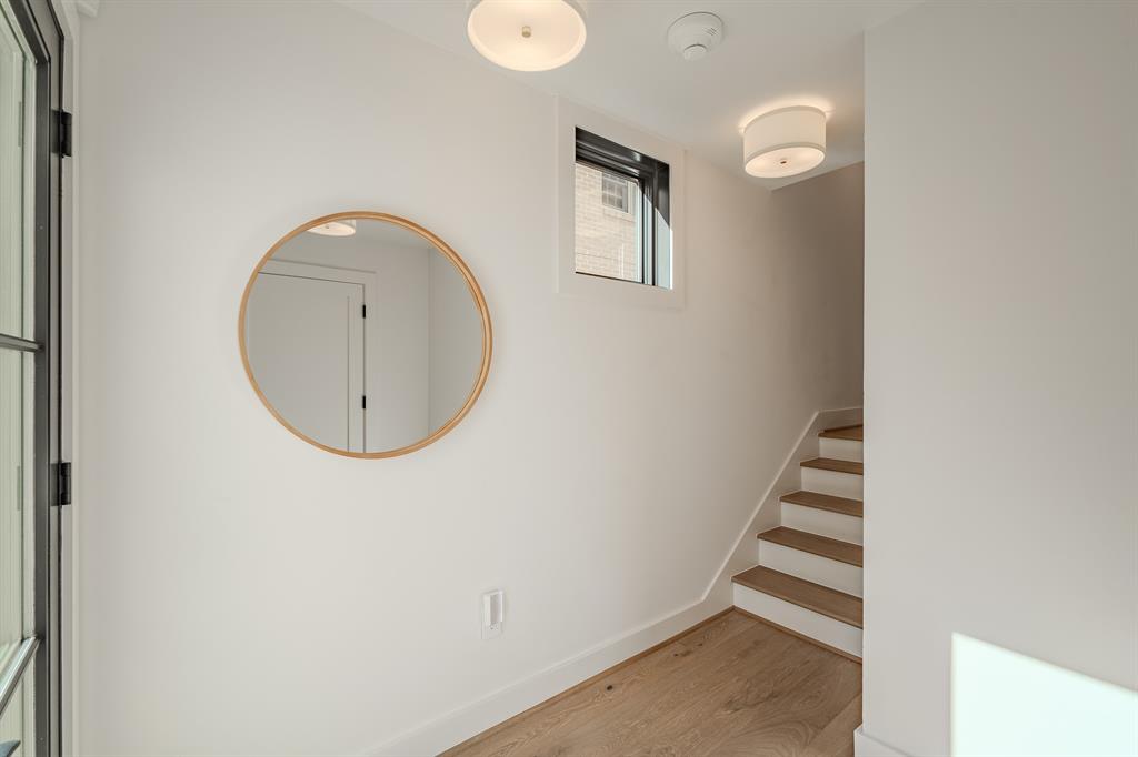 4114 Emerson Avenue 3