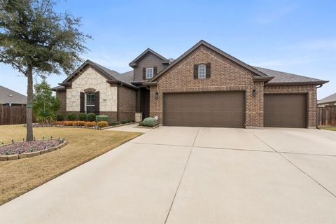 Photo of 2611 Alden Lane, Mansfield, TX 76084 (MLS # 21136379)
