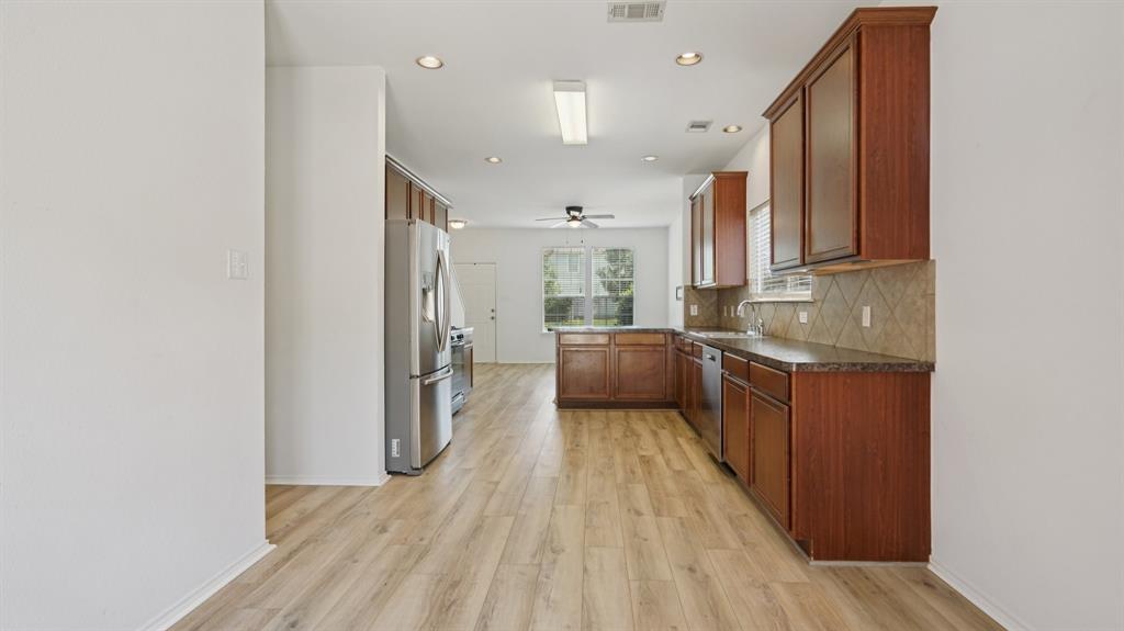 Eagle Village At Providence Ph - Residential