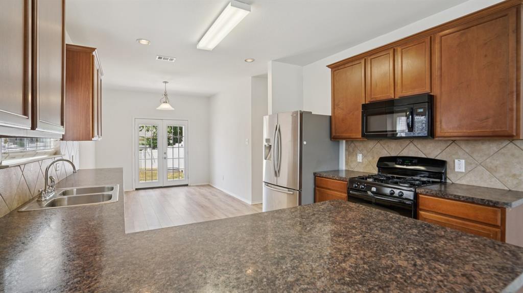 Eagle Village At Providence Ph - Residential