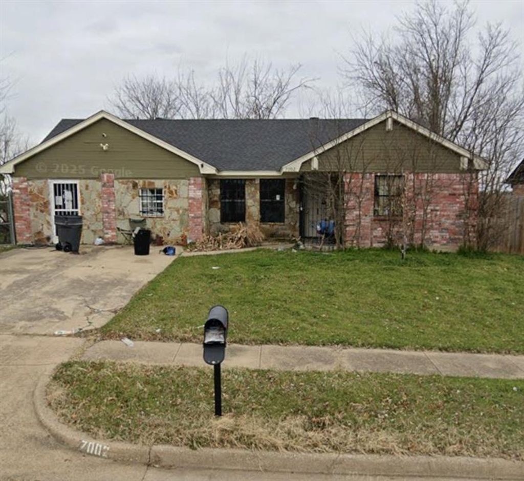 listing image 0