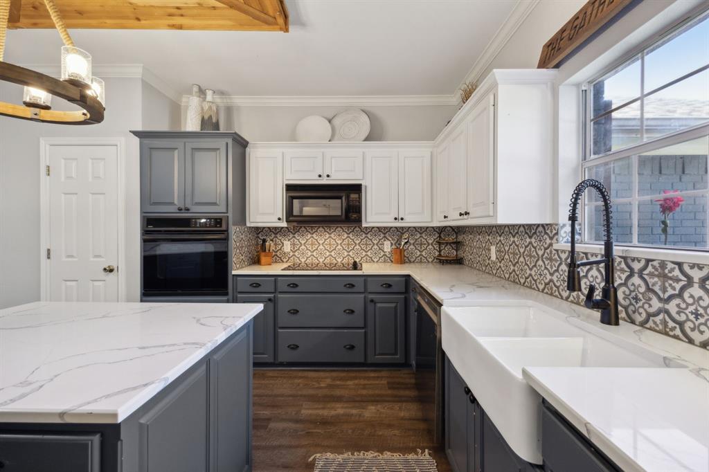 Sunset Shores - Residential