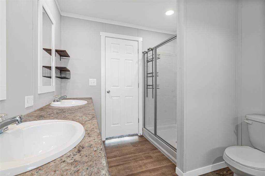 Lake Country Acres - Residential