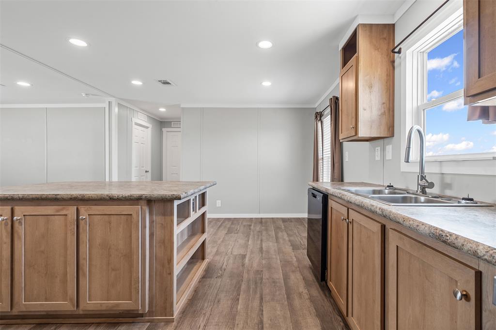 Lake Country Acres - Residential