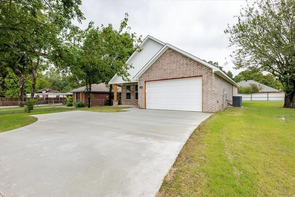 1400 N Business 287