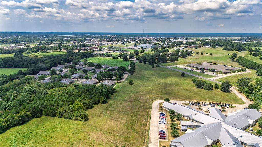 R Russell Surv Abs #786 - Land