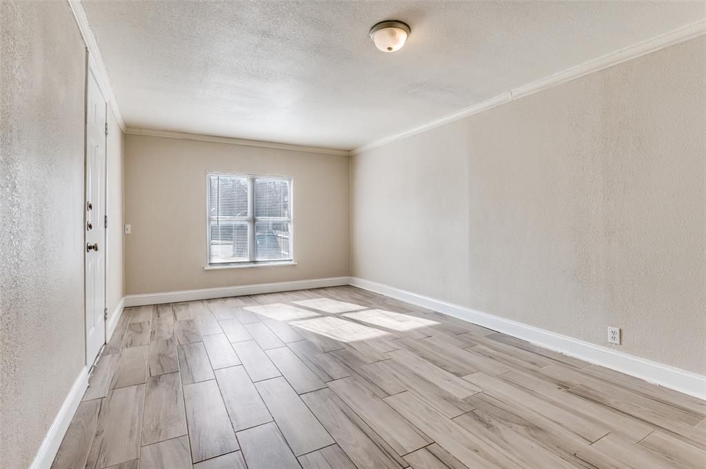 Hurts R M - Residential