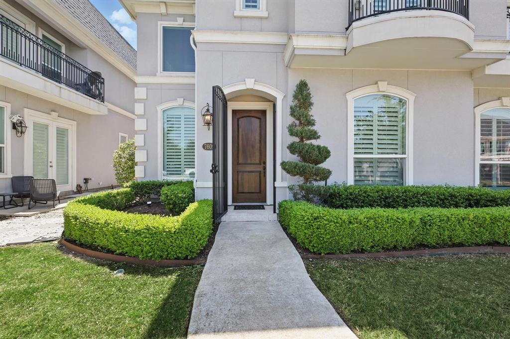 7609 Renaissance Boulevard