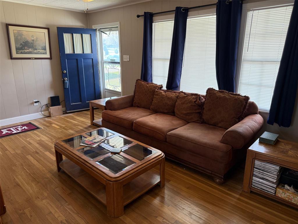 1716 Sheppard Street