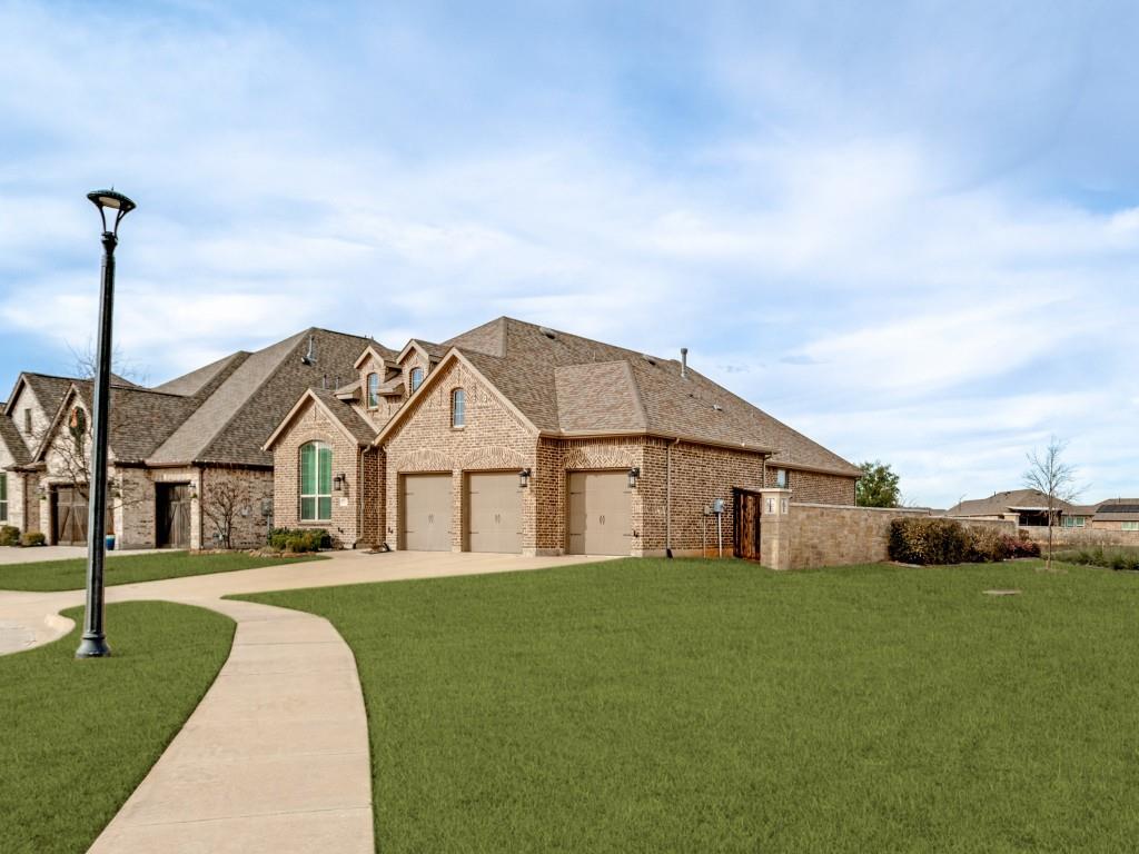 1117 Chambers Creek Cove